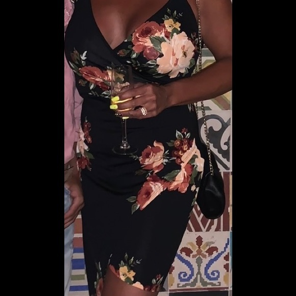 Sexy floral print - Picture 3 of 3